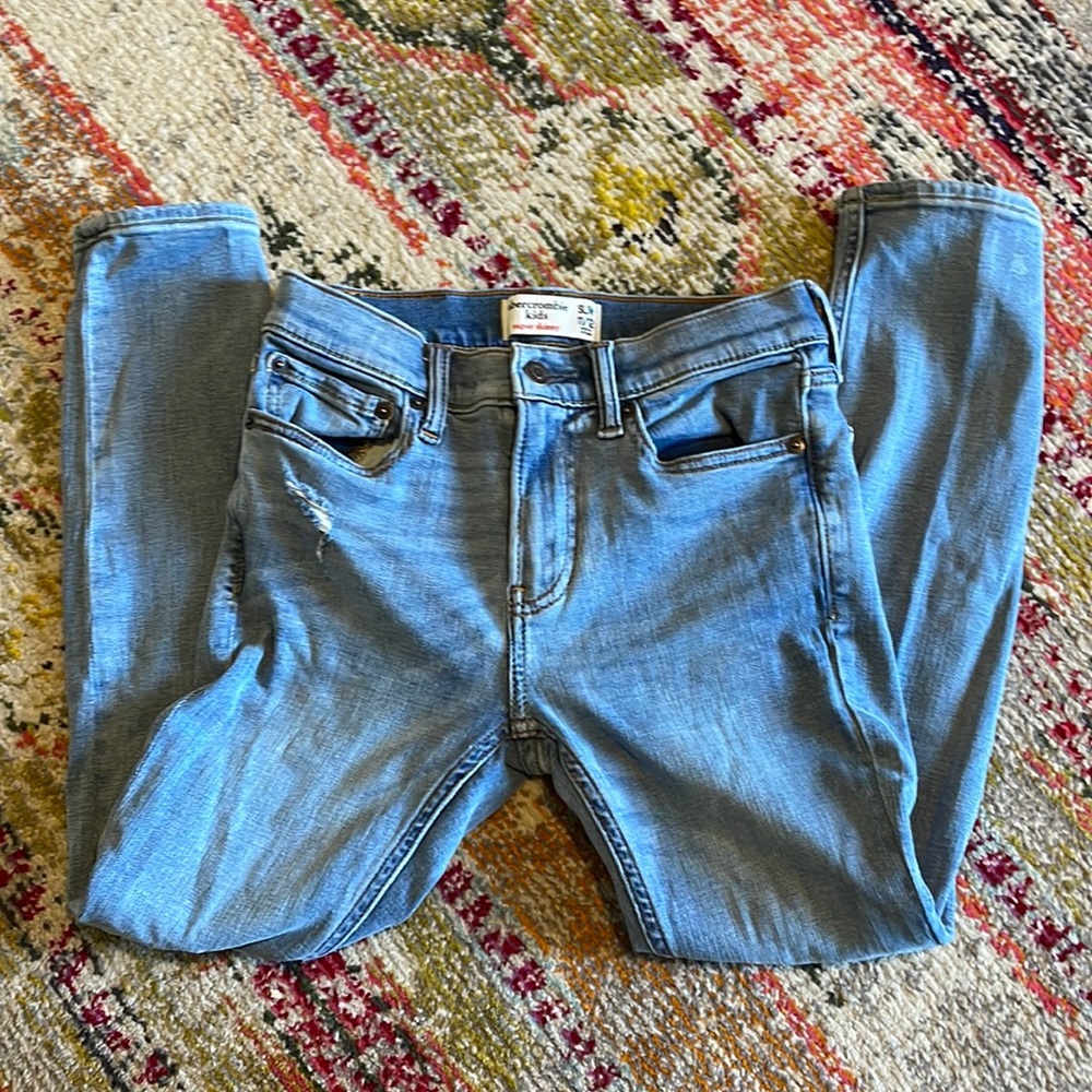 Abercrombie kids skinny jeans